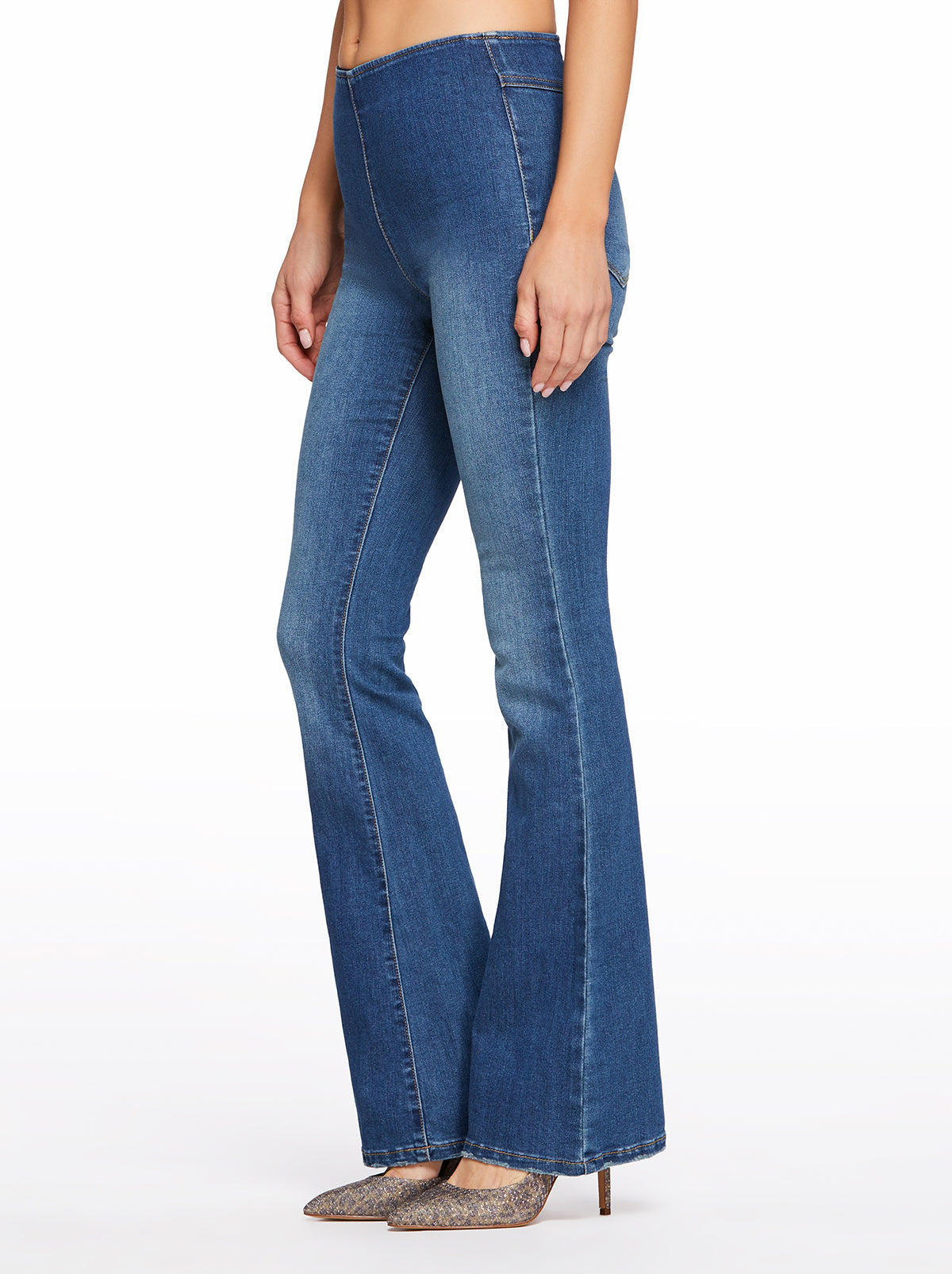 Jessica Simpson Women Pull on Flare in Jayda