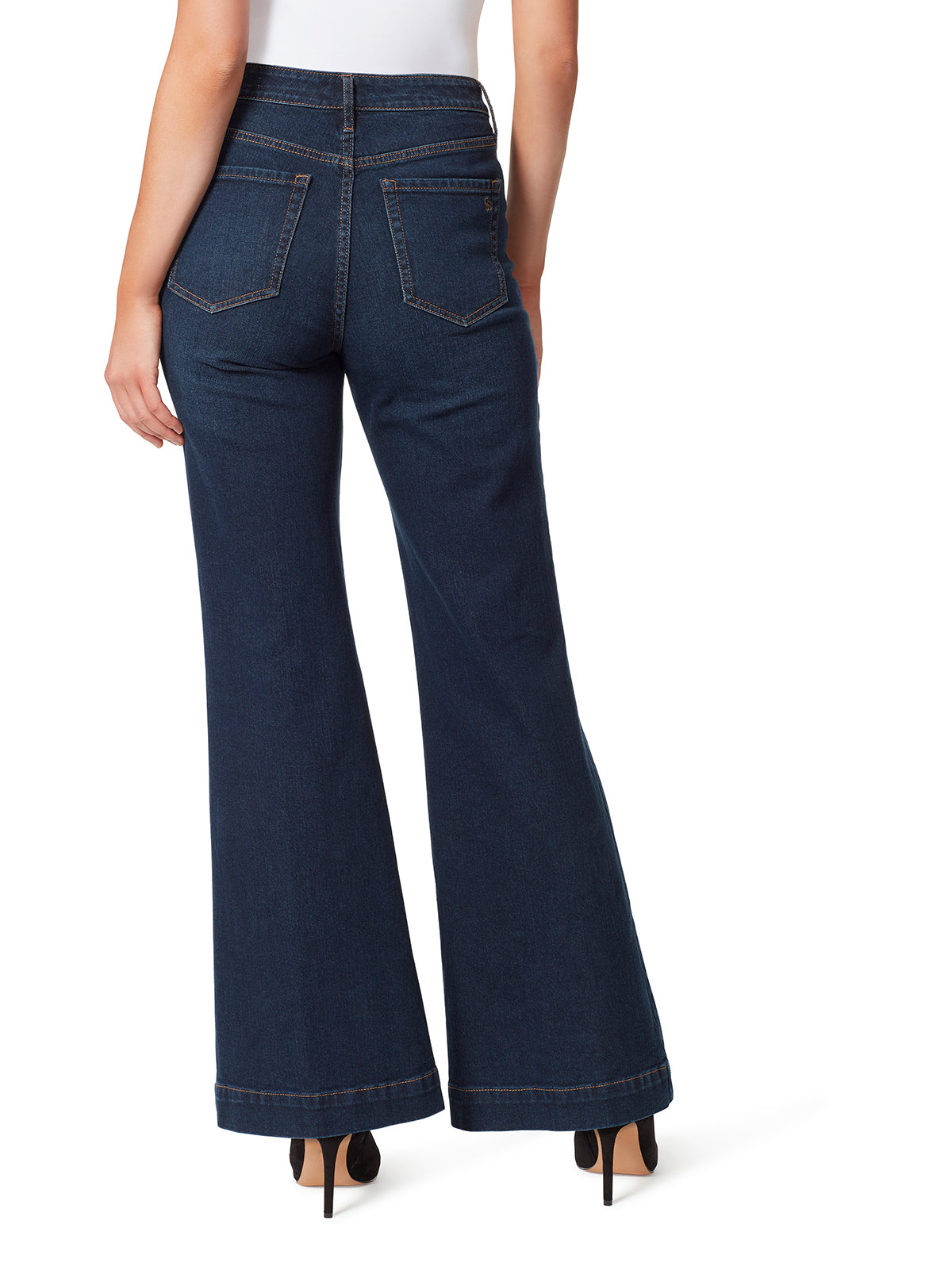 Jessica Simpson Women True Love Wide Leg Trouser Jeans in Ditto