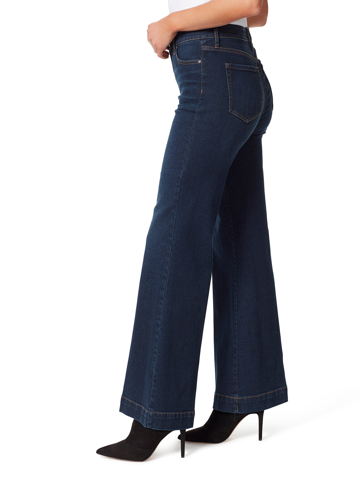 Jessica Simpson Women True Love Wide Leg Trouser Jeans in Ditto