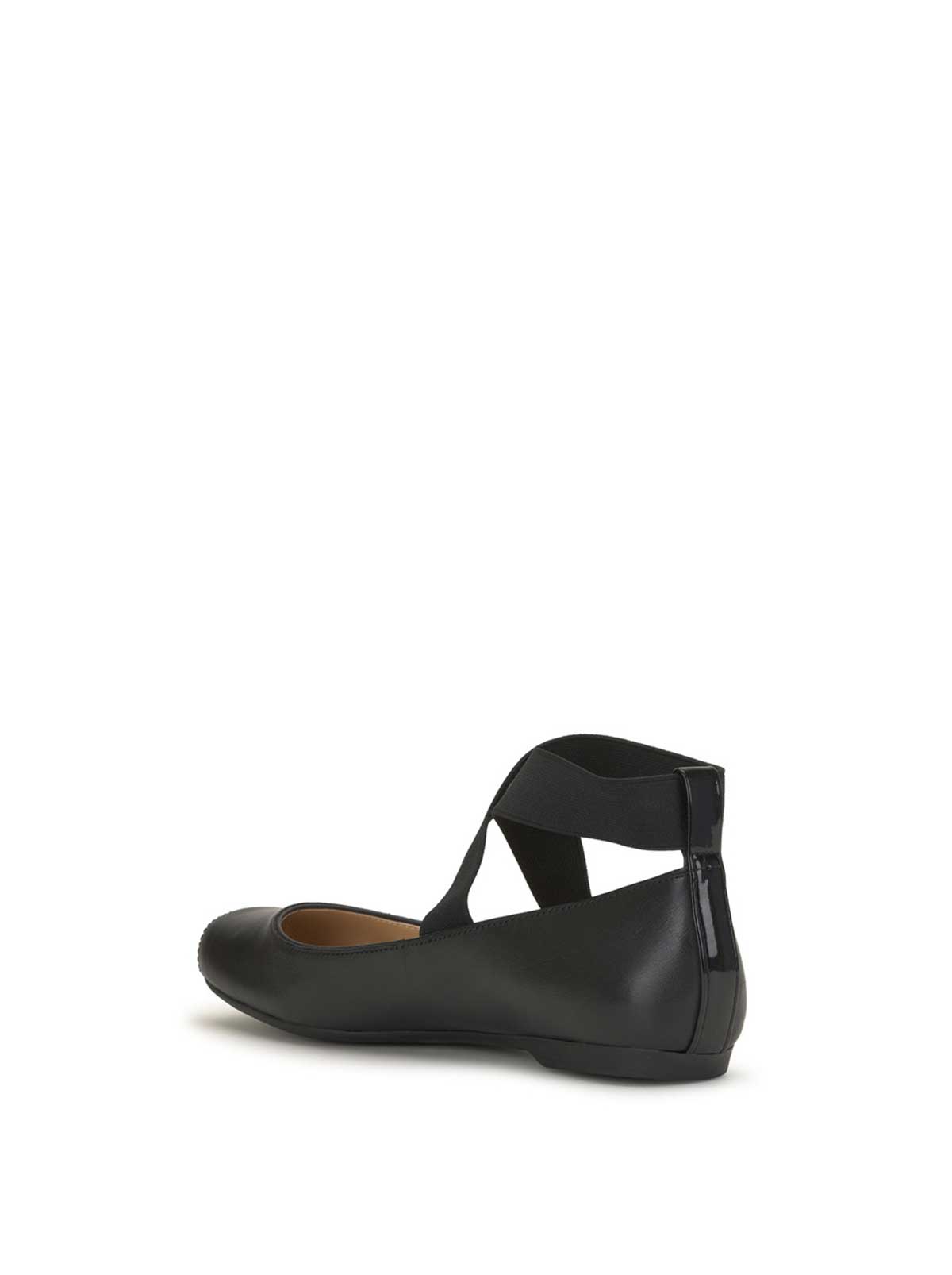 Jessica Simpson Women Mandalaye Ballet Flat in Black