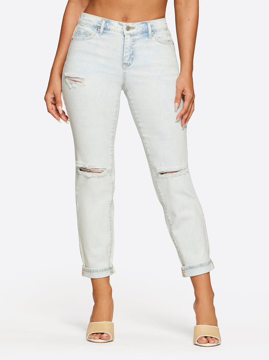 Jessica Simpson Women Mika Best Friend Slouchy Skinny in Enlighten