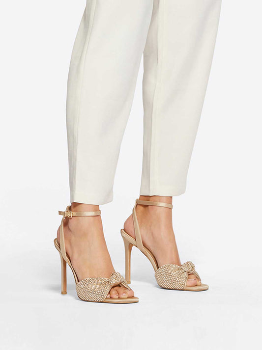 Jessica Simpson Women Ohela High Heel in Champagne