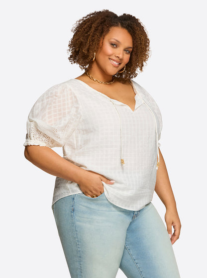 Jessica Simpson Women Sibyl Top in Gardenia