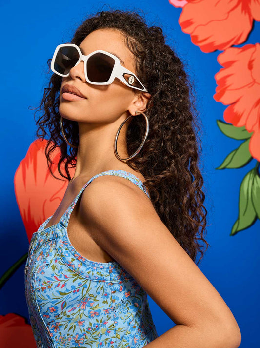 Jessica Simpson Accessories Oversized Geometric Sunglasses in White