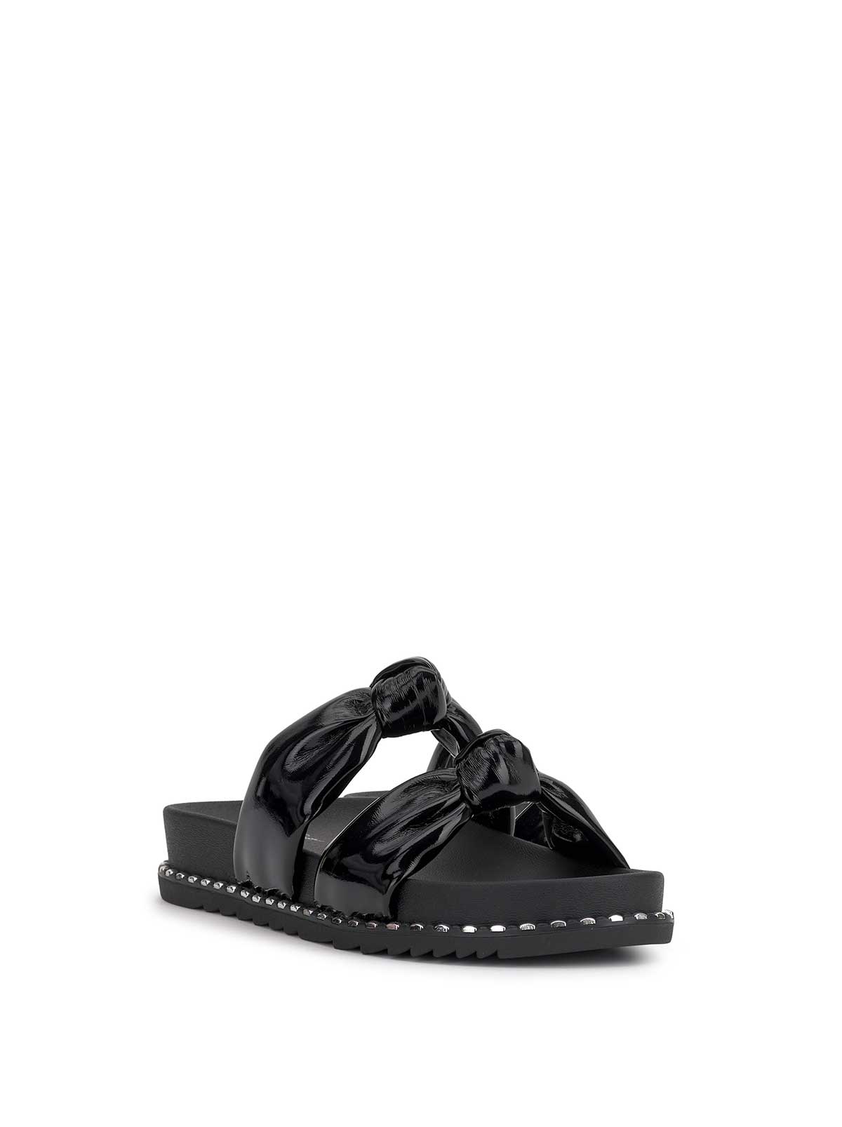 Jessica Simpson Women Caralyna Flat Sandal in Black