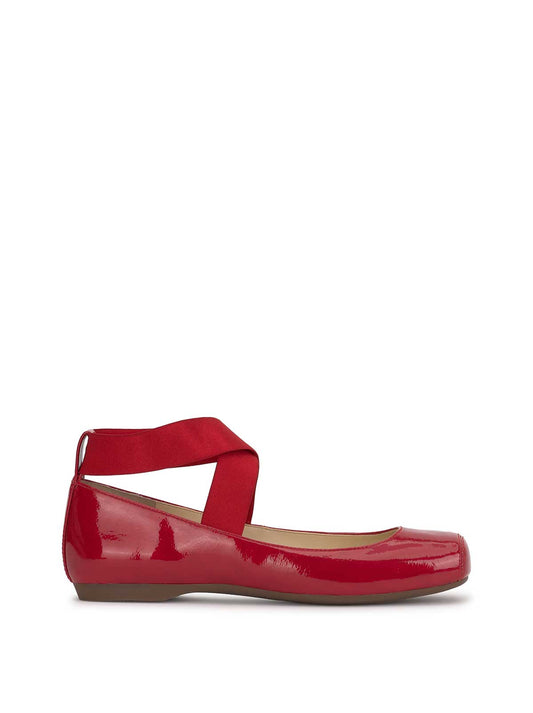 Jessica Simpson Women Mandalaye Ballet Flat in Red Muse