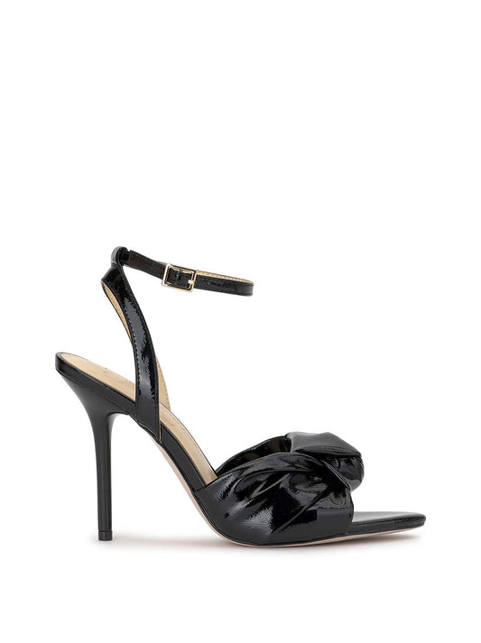 Jessica Simpson Women Neveny High Heel in Black
