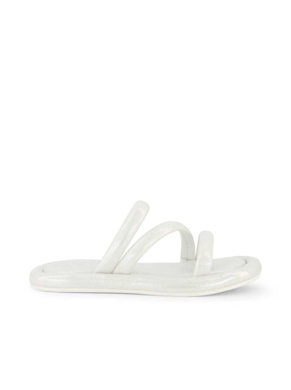 Jessica Simpson Women Girls' Kaylen Strap Slippers in Silver