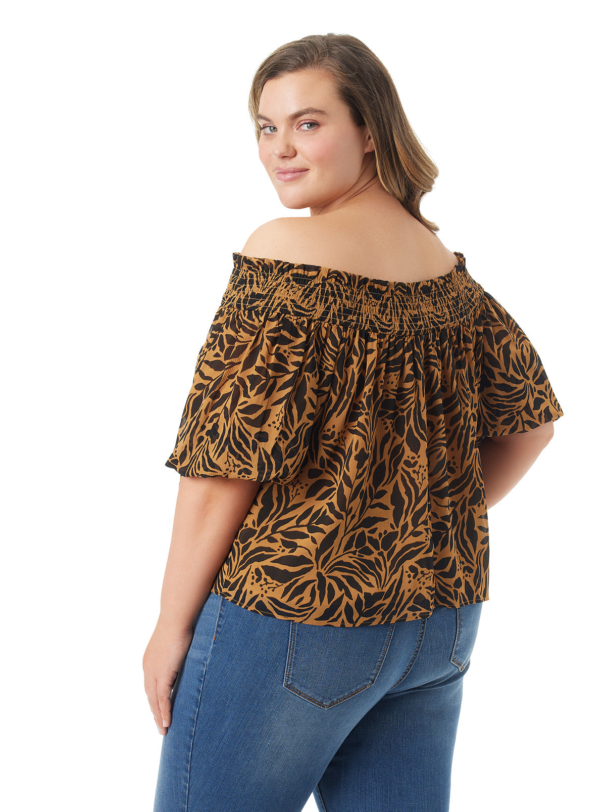 Jessica Simpson Women Rosiya Off Shoulder Top in Zebra Floral
