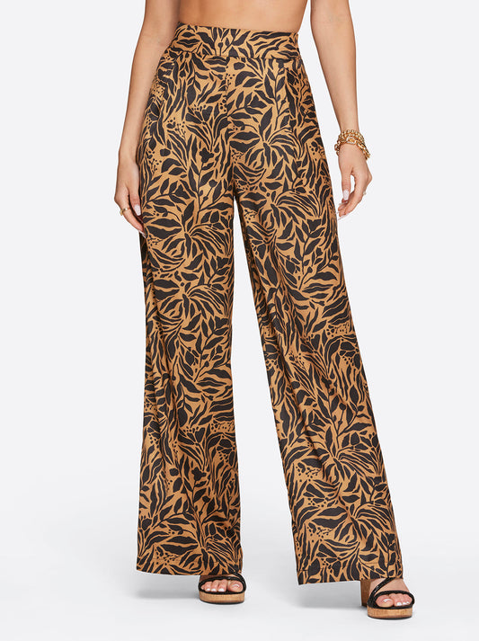 Jessica Simpson Women Winnie Wide Leg Pants in Zebra Floral