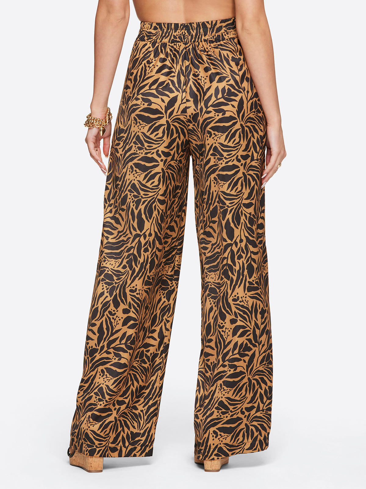 Jessica Simpson Women Winnie Wide Leg Pants in Zebra Floral