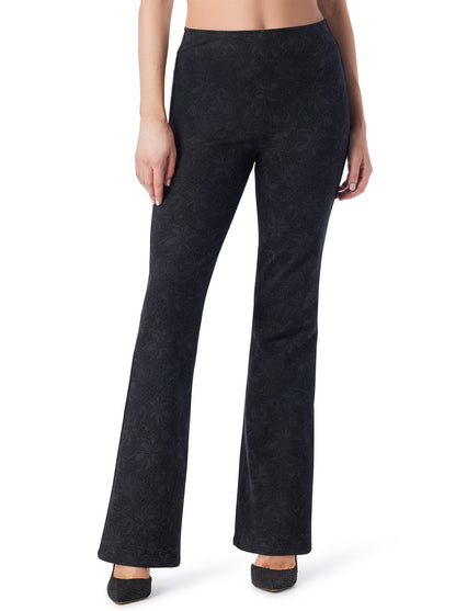Jessica Simpson Women Pull on Flare in Black Laced Floral