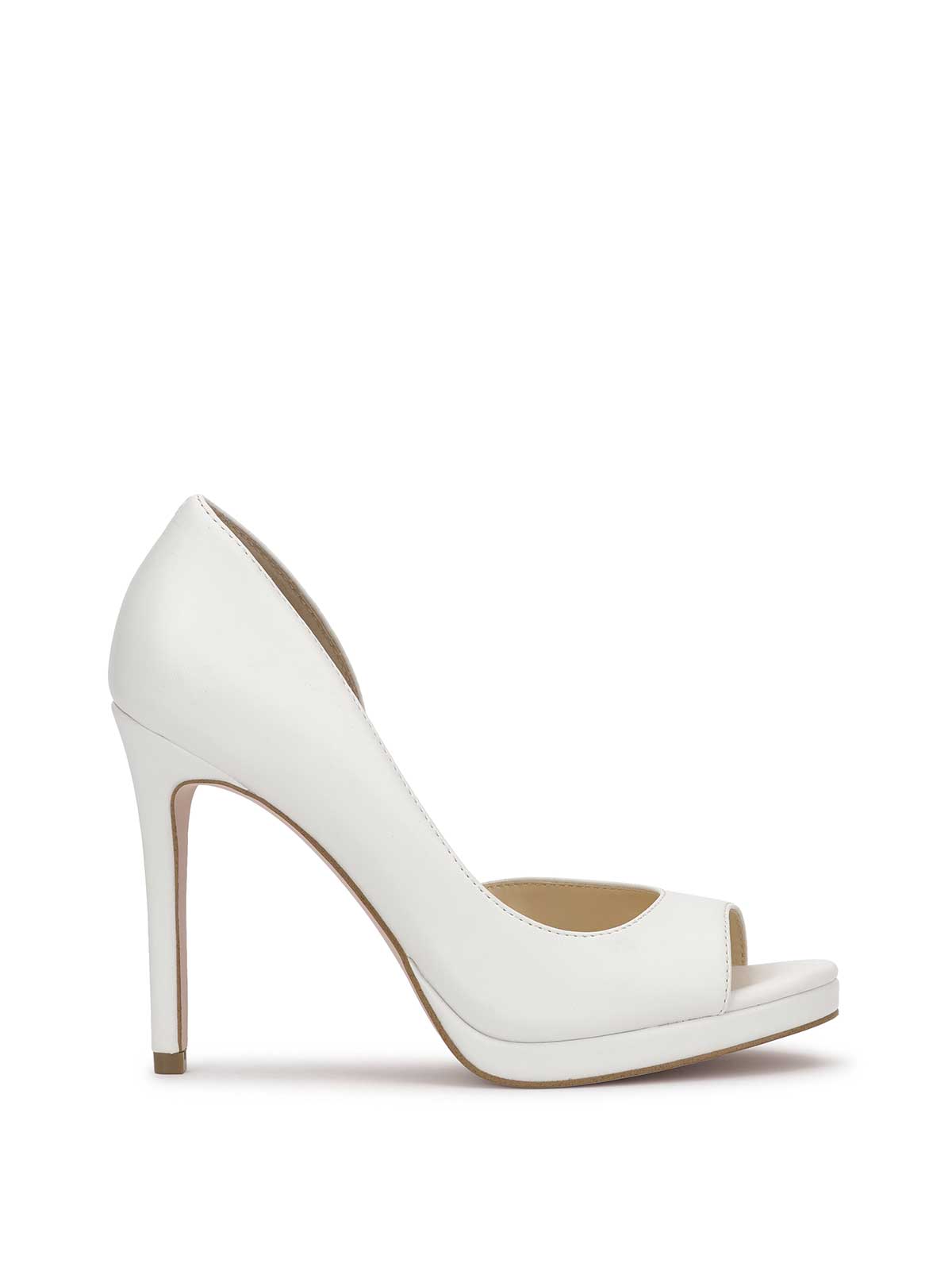 Jessica Simpson Women Kimli Peep Toe Pump in Bright White