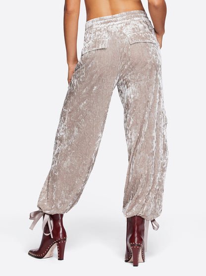 Jessica Simpson Women Velvet Cargo Pant in Pearl Grey