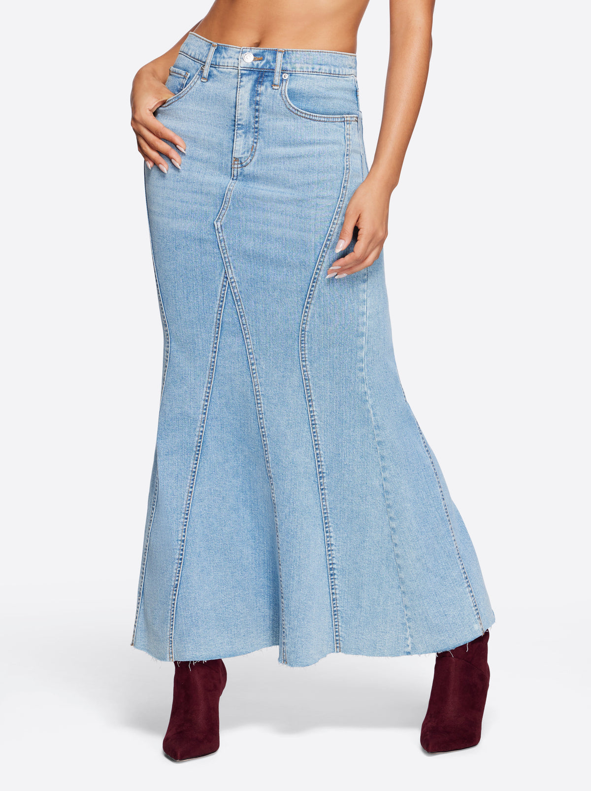 Jessica Simpson Women Denim Skirt in Open Book