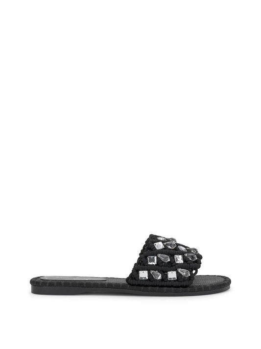 Jessica Simpson Women Brennara Flat Sandal in Black