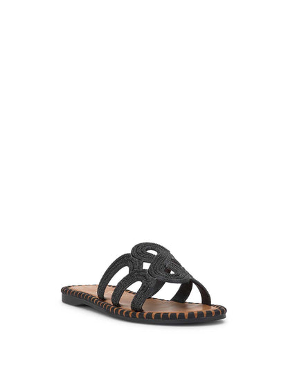 Jessica Simpson Women Bria Flat Sandal in Black