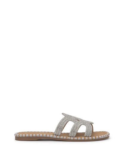 Jessica Simpson Women Bria Flat Sandal in Silver