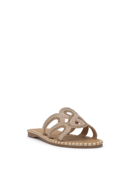 Jessica Simpson Women Bria Flat Sandal in Champagne