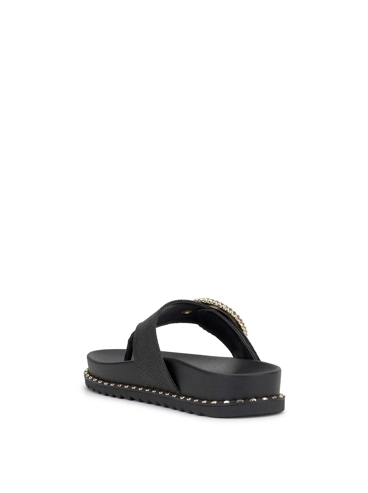 Jessica Simpson Women Cymmeri Flat Sandal in Black