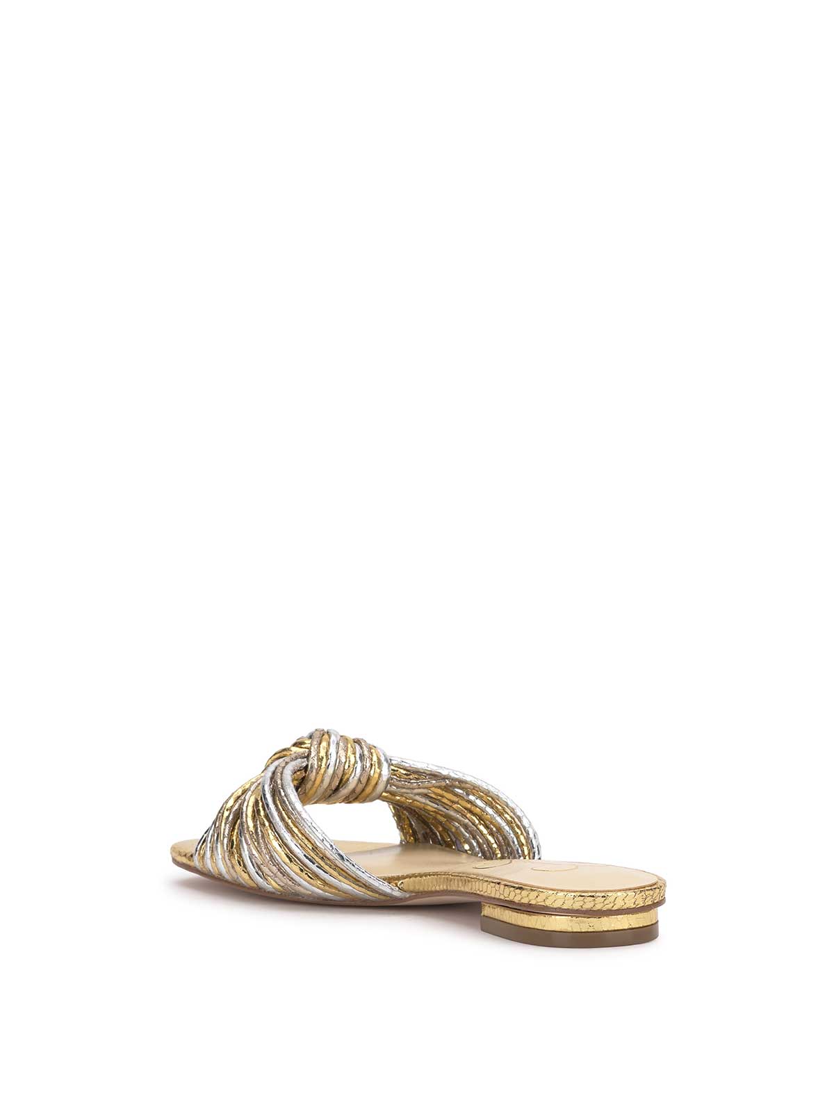 Jessica Simpson Women Dydra Knotted Flat Sandal in Silver & Gold