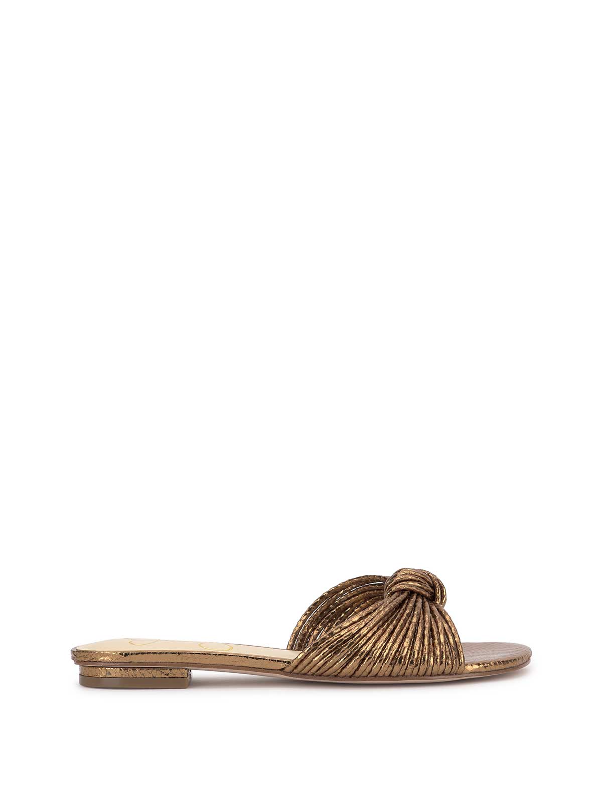 Jessica Simpson Women Dydra Knotted Flat Sandal in Bronze