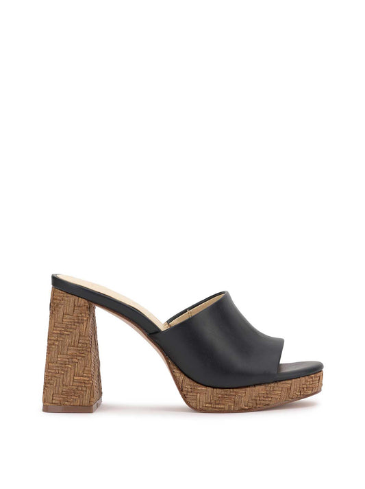 Jessica Simpson Women Kameena Mule Platform Sandal in Black