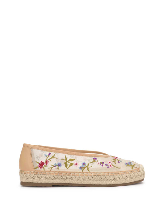 Jessica Simpson Women Lucciea Flat in Praline Floral