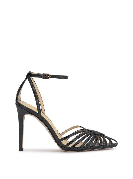 Jessica Simpson Women Paveri Pump in Black