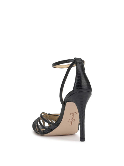 Jessica Simpson Women Paveri Pump in Black
