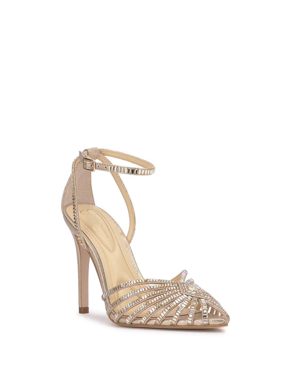 Jessica Simpson Women Paveri Pump in Champagne