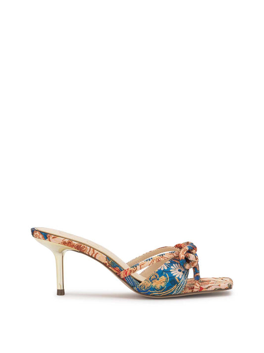 Jessica Simpson Women Cornilia High Heel in Mosaic