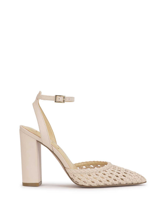 Jessica Simpson Women Nariro High Heel in Chalk