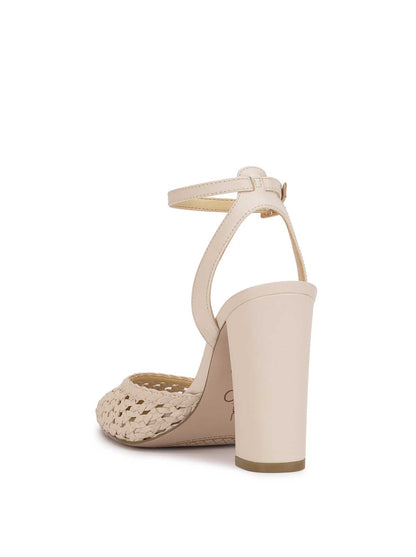 Jessica Simpson Women Nariro High Heel in Chalk
