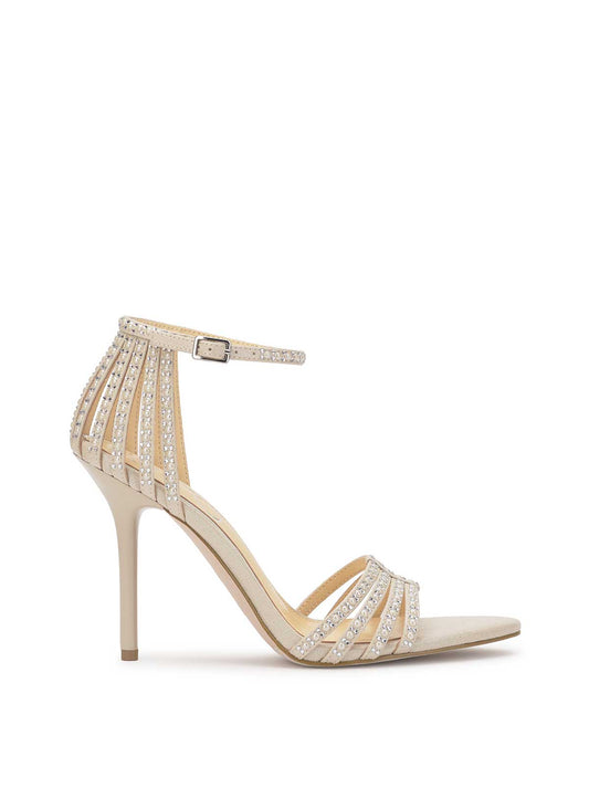 Jessica Simpson Women Nuvire High Heel in Ivory