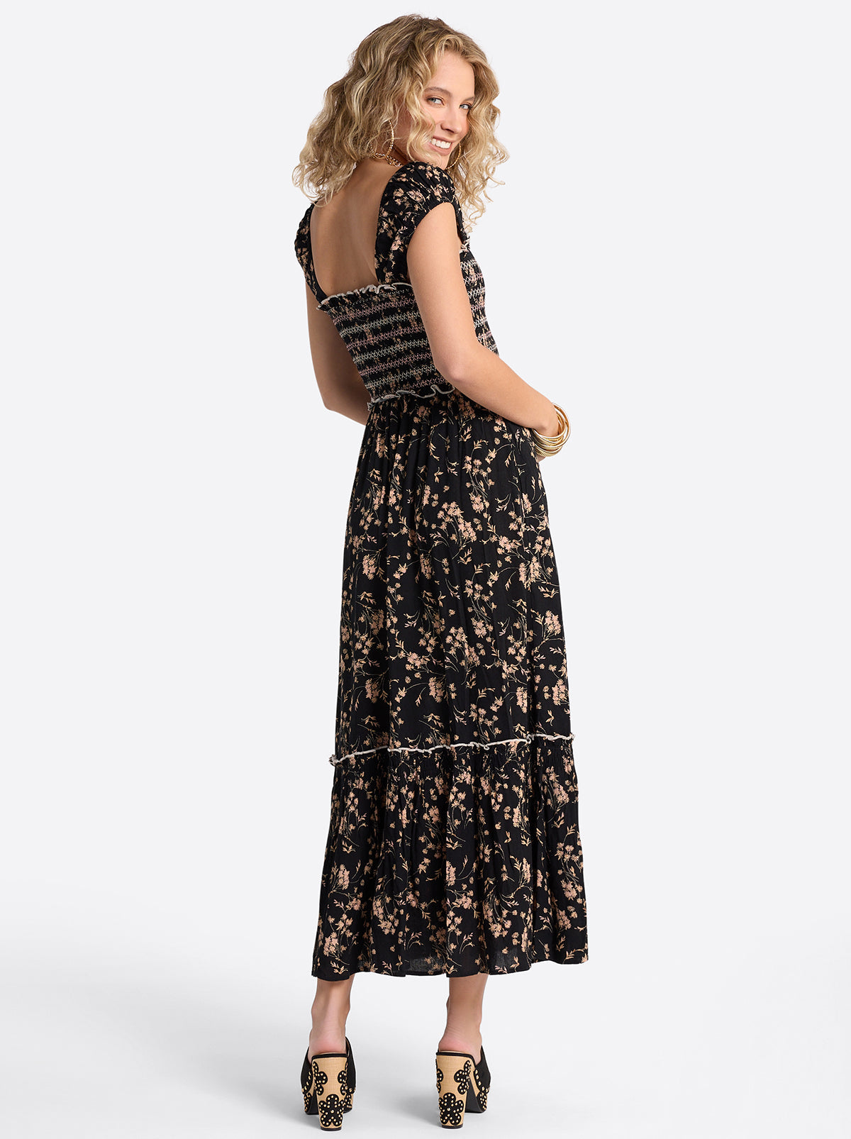 Jessica Simpson Women Clarice Maxi Dress in Obsidian Wispy Ditsies