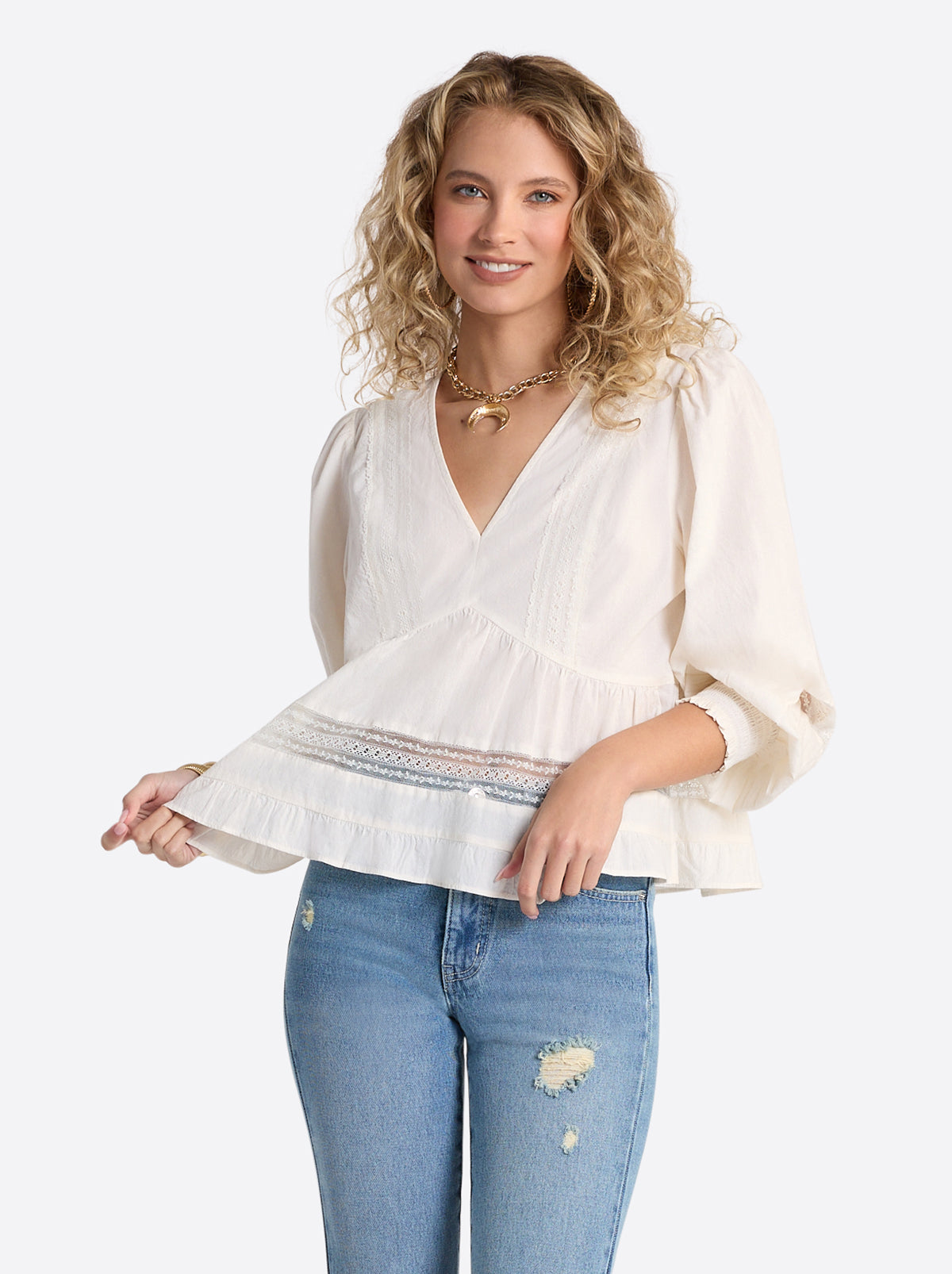 Jessica Simpson Women Elsie Babydoll Blouse in Buttercream
