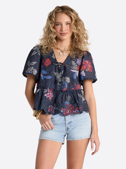 Jessica Simpson Women Raquelle Blouse in Polar Night Colorful Rio
